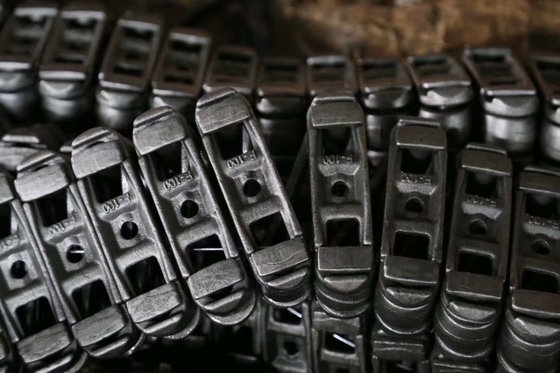 1.1KW 2.2KW Industrial Overhead Conveyor Chain For Powder Coating Line X348